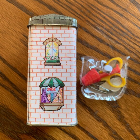 Vintage Jo-Ann's Fabrics & Crafts Metal Tin Container & Mini Sewing Kit Sewist - Picture 4 of 8